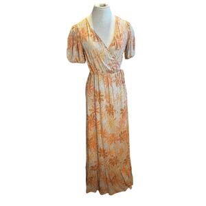 Flowy Roxy wrap around maxi dress